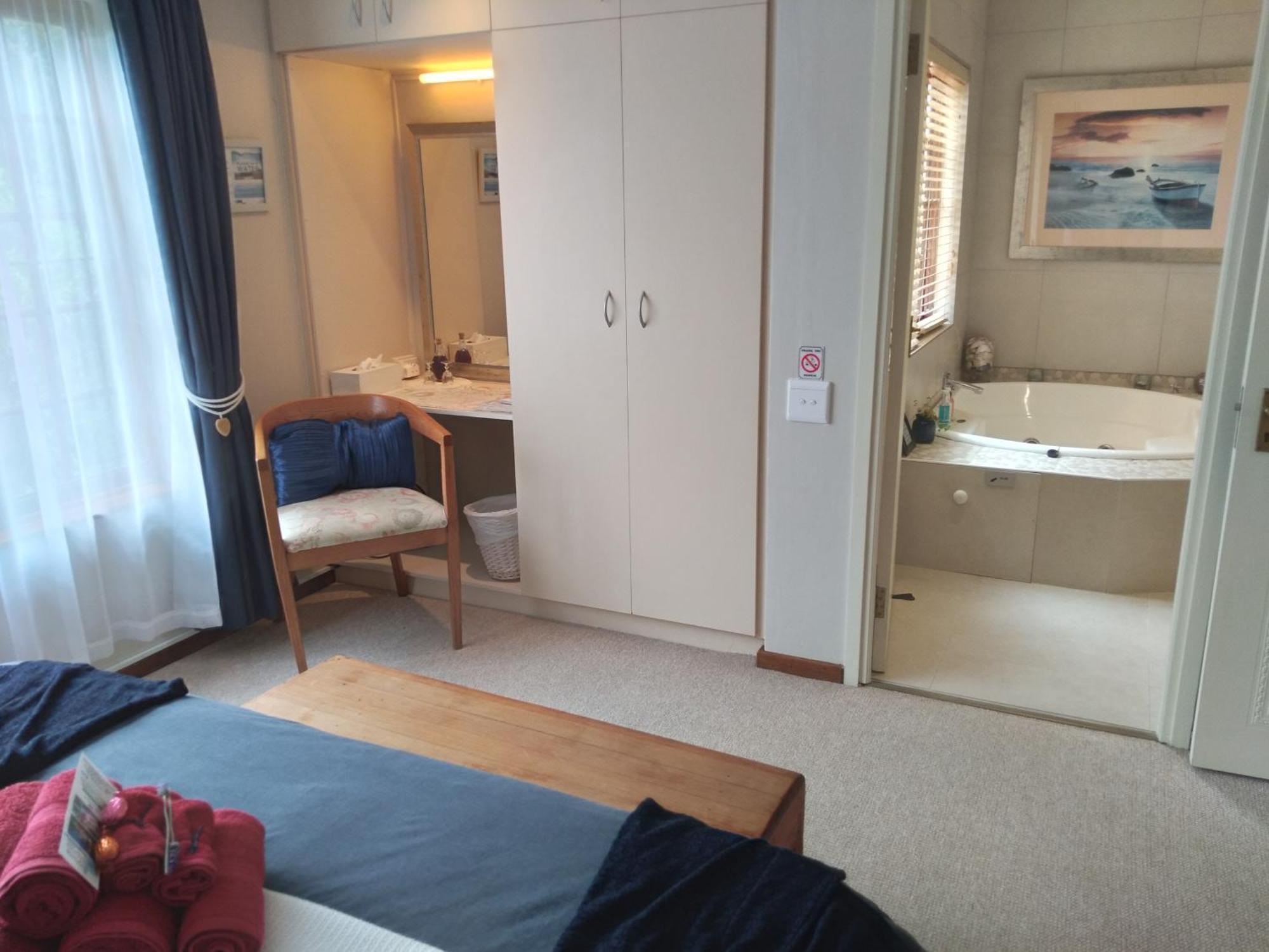 פלטנברג ביי Bayside Lodge Garden Route B&B מראה חיצוני תמונה