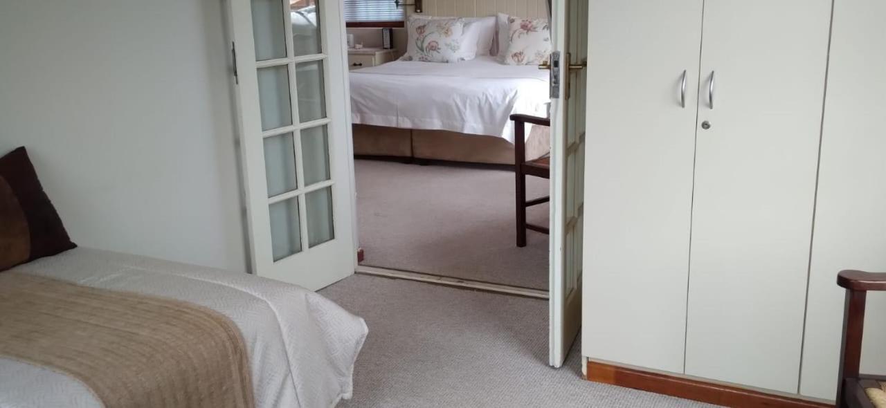 פלטנברג ביי Bayside Lodge Garden Route B&B מראה חיצוני תמונה