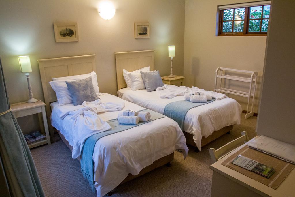 פלטנברג ביי Bayside Lodge Garden Route B&B מראה חיצוני תמונה
