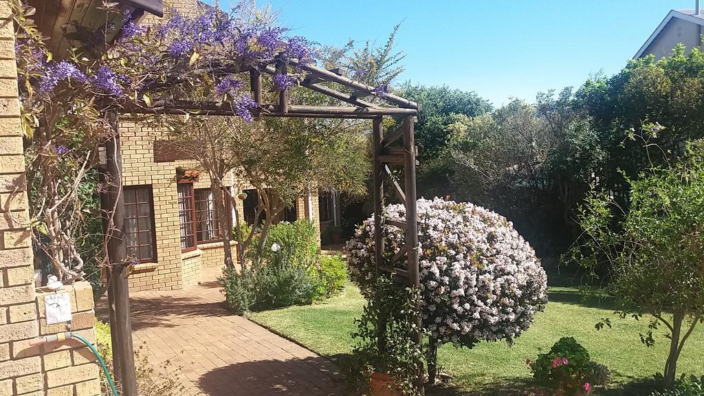 פלטנברג ביי Bayside Lodge Garden Route B&B מראה חיצוני תמונה