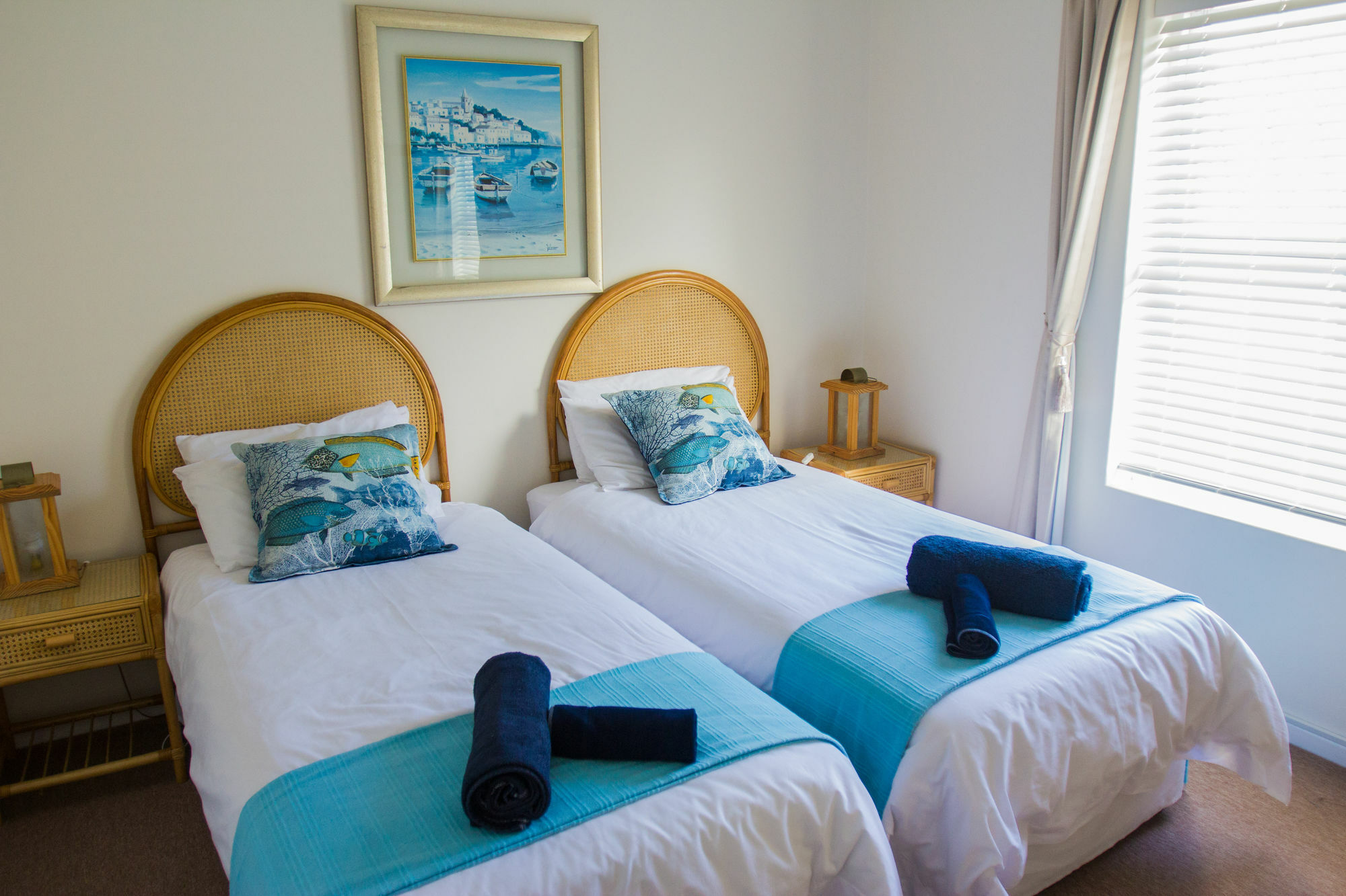 פלטנברג ביי Bayside Lodge Garden Route B&B מראה חיצוני תמונה